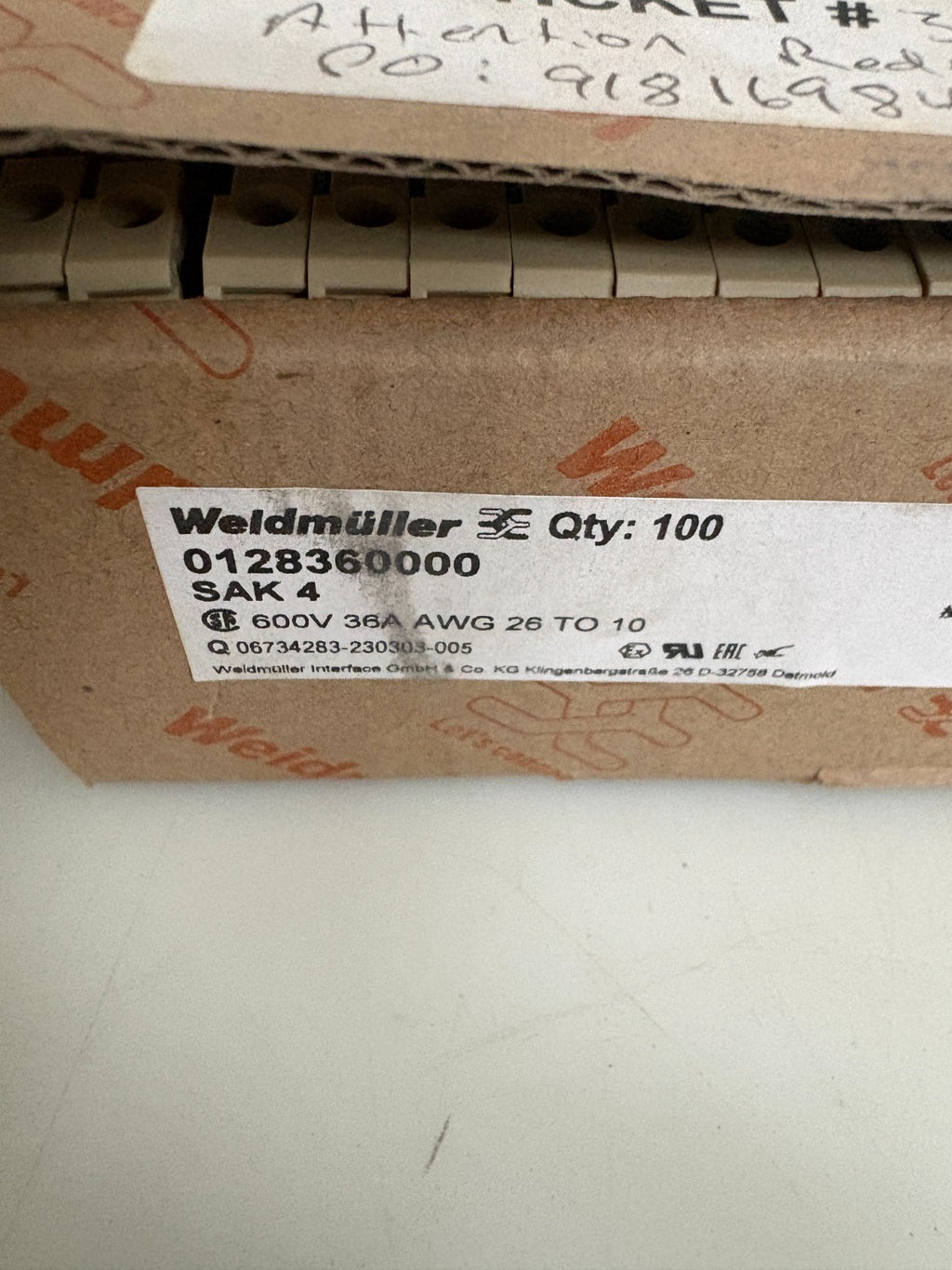 LOT OF 96 WEIDMULLER TERMINAL BLOCK SAK 4 0128360000 SAK 41