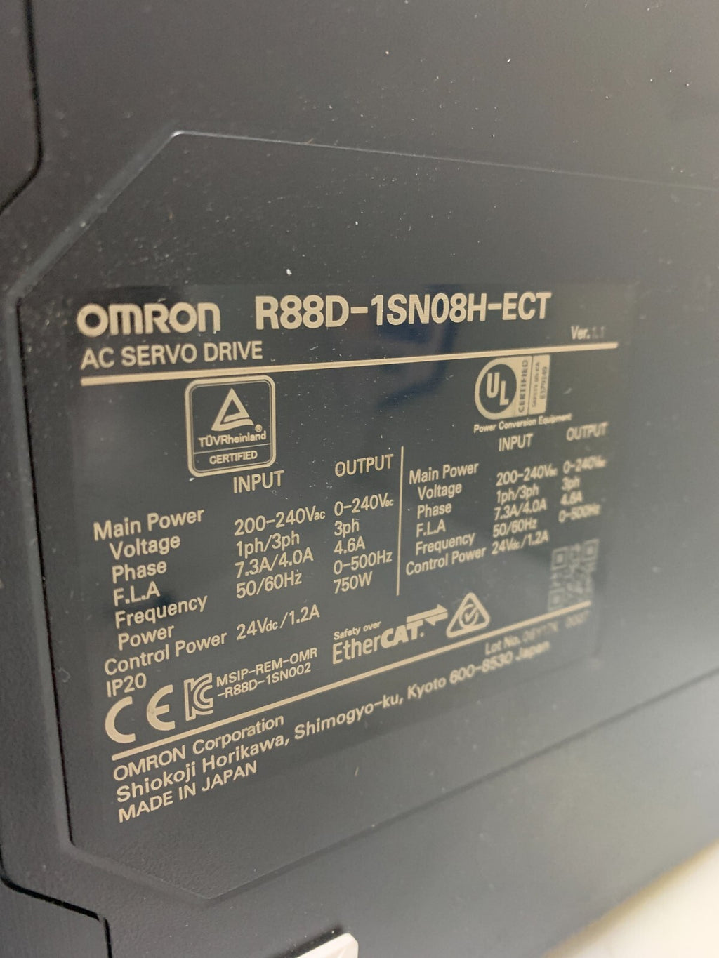 OMRON AC Servo Drive R88D-1SN08H-ECT 750w