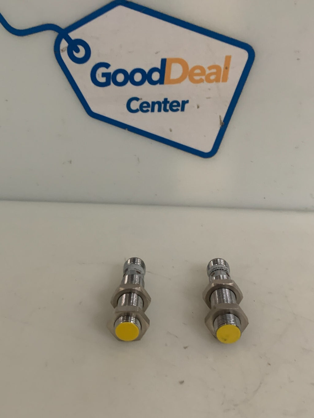 LOT OF 2 TURCK INDUCTIVE SENSOR BI2 M12-AN6X-H114I