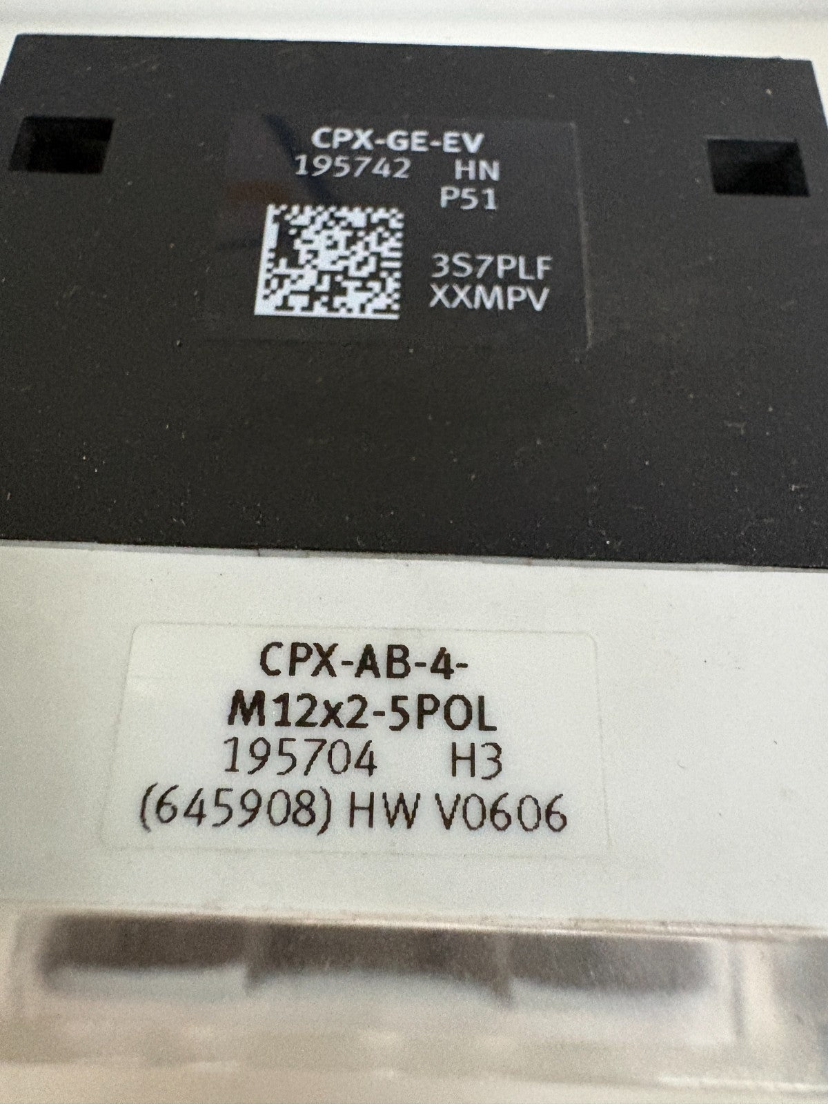 FESTO INTERCONNECTION BLOCK 195742 CPX-GE-EV W/MANIFOLD BLOCK 1957042