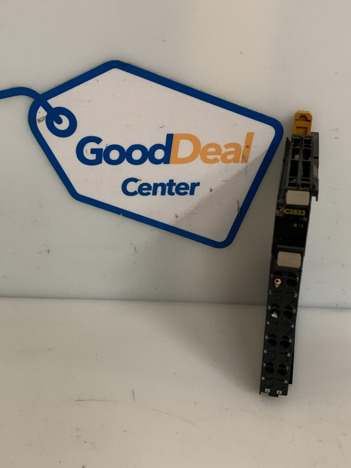 OMRON RELAY OUTPUT UNIT NX-OC26330