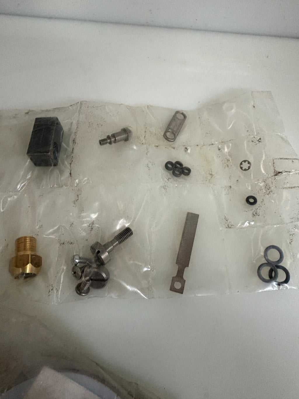 FISHER REPAIR KIT R2502X00L52
