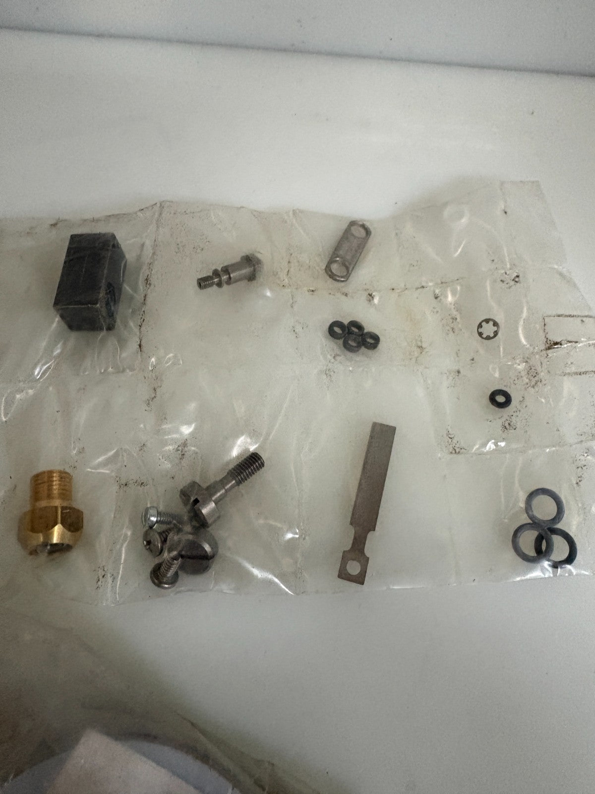 FISHER REPAIR KIT R2502X00L52