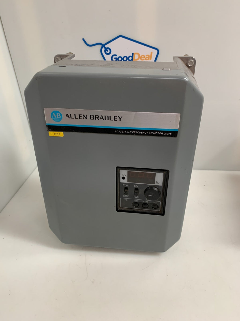 ALLEN BRADLEY ADJUSTABLE FREQUENCY AC DRIVE 1333-AAB B0