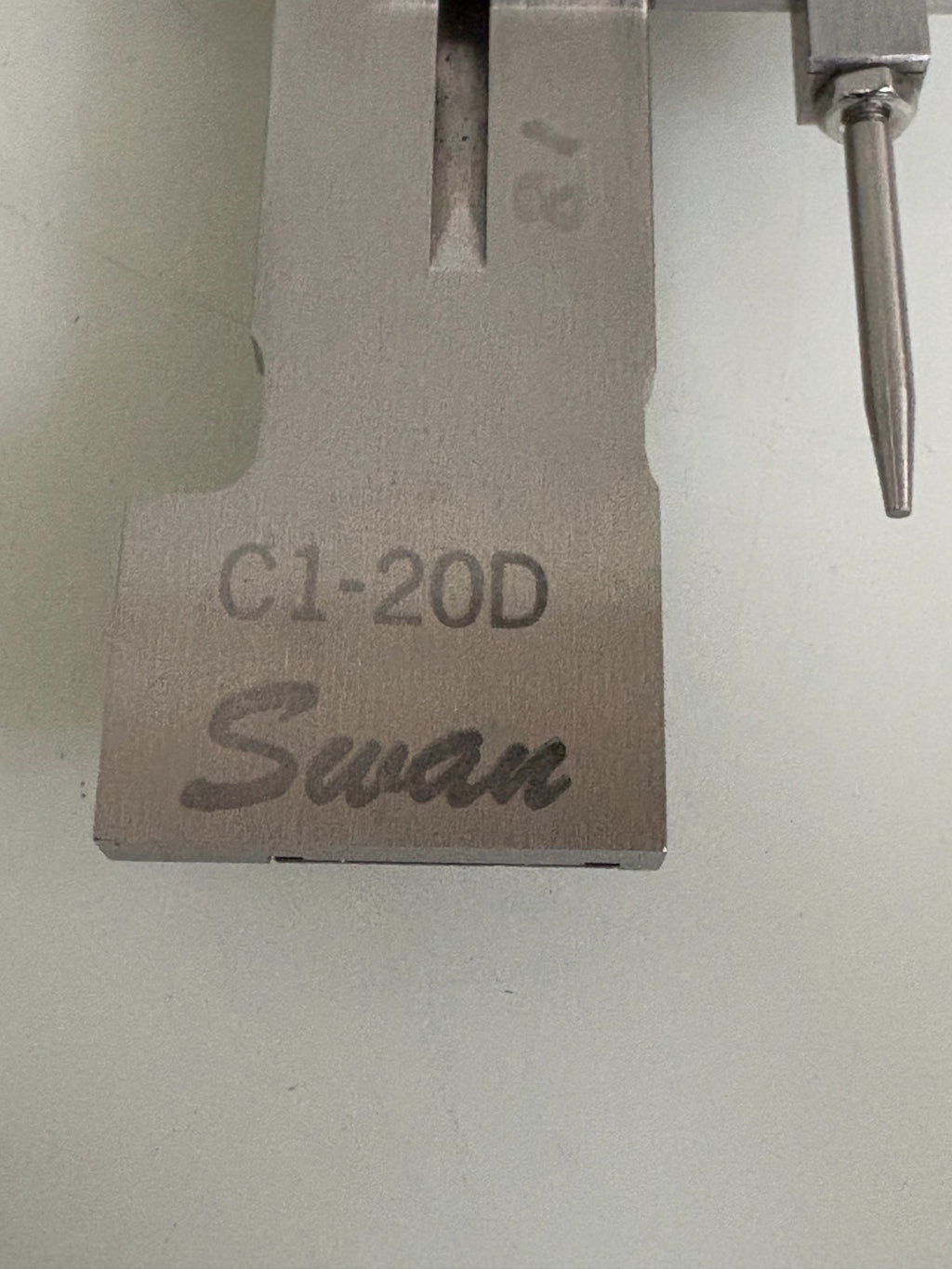 MITUTOYO CORP 500-150-20 DIGITAL MODEL CD-10CK W/SWAN C1-200 IN WOOD CASE