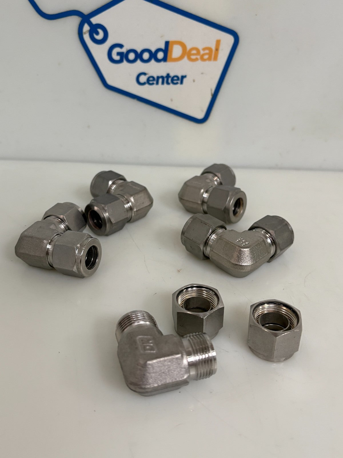 LOT OF 5 SWAGELOK S STEEL TUBE ELBOW 1/2" X 1/2" 316 Y2X
