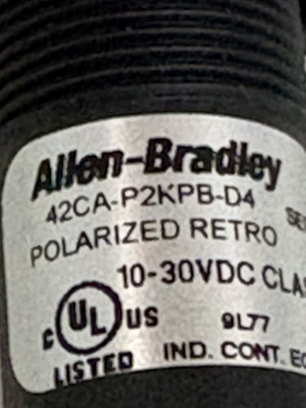 ALLEN BRADLEY POLARIZED RETRO REFLECTIVE SENSOR 42CA-P2KPB-D4 SERIES C