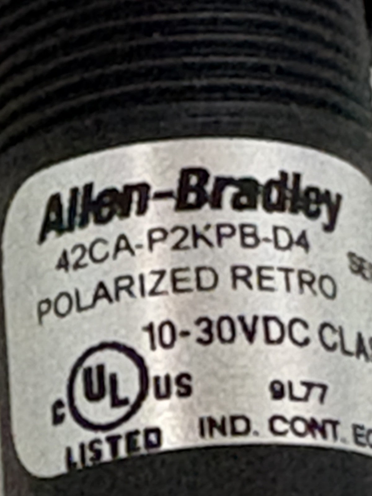 ALLEN BRADLEY POLARIZED RETRO REFLECTIVE SENSOR 42CA-P2KPB-D4 SERIES C