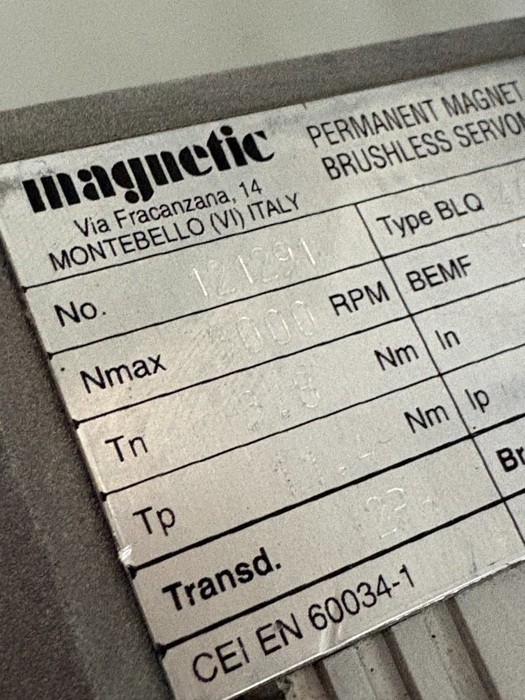 MAGNETIC PERMANENT BRUSHLESS SERVOMOTOR #121291 TYPE 44X302
