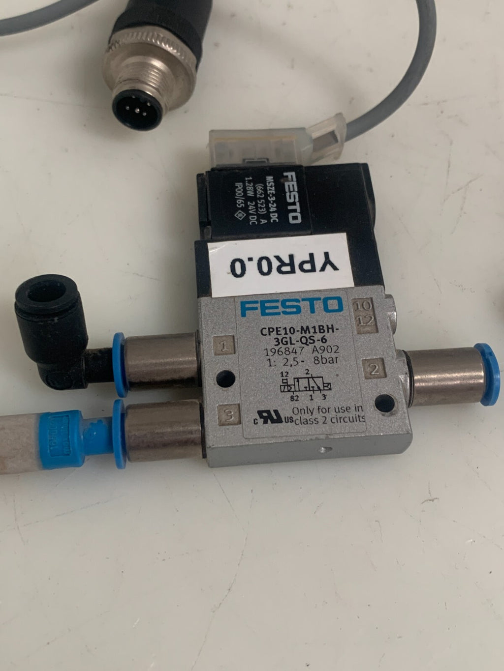 Lot of 2 Festo CPE10-M1BH-3GL-QS-6 & CPE10-M1BH-3GL-M5 Solenoid valves