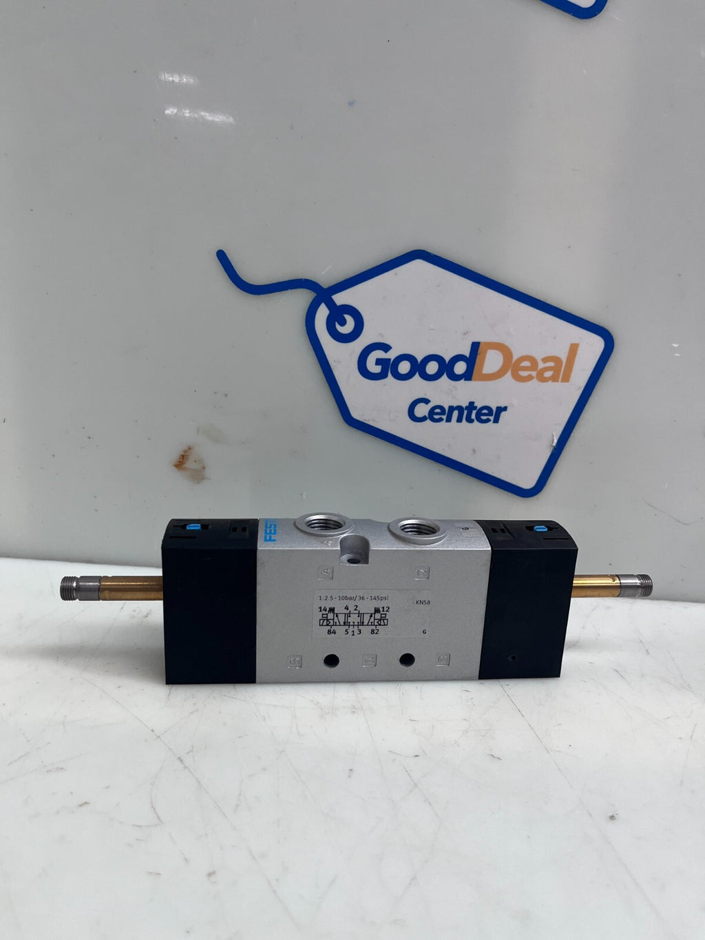 FESTO VUVS-L25-P53C-MD-G14-F8 575523 Solenoid Valve