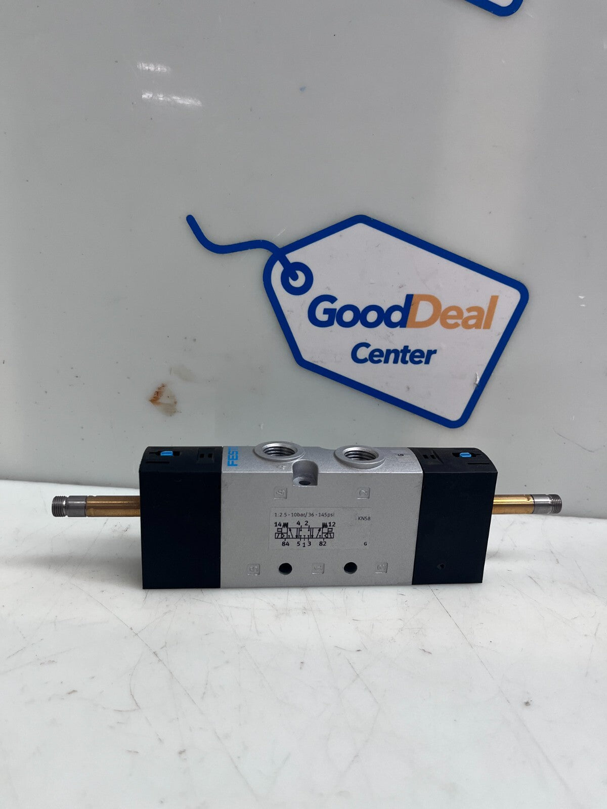 FESTO VUVS-L25-P53C-MD-G14-F8 575523 Solenoid Valve