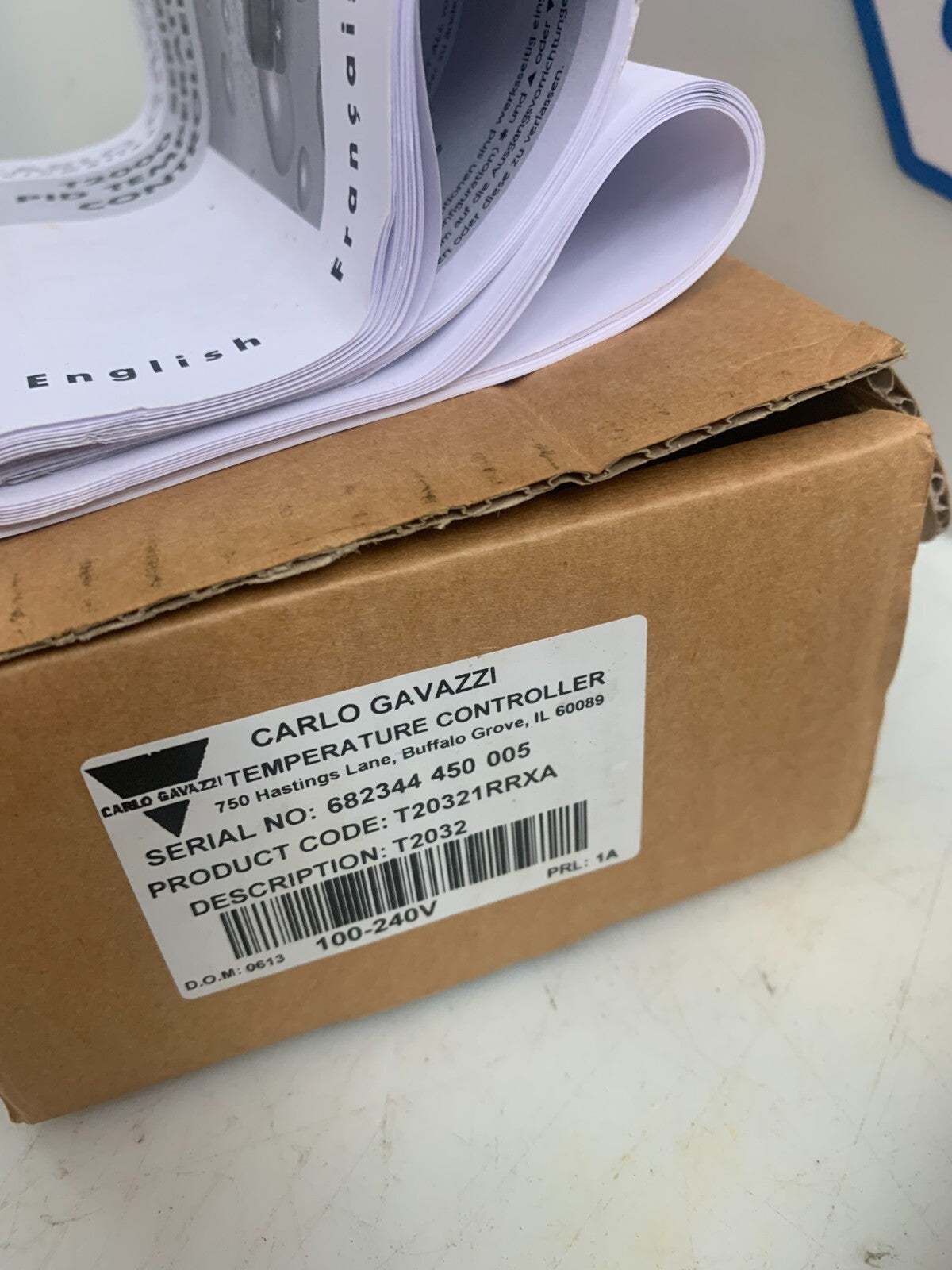 CARLO GAVAZZI T2032 DIGITAL DISPLAY TEMPERATURE CONTROLLER1