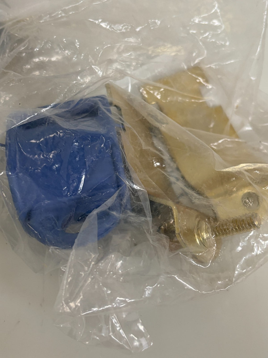 LOT OF 3 CUSH-A-NATOR HT22 CUSHIONED CLAMP 1-3/8 OD