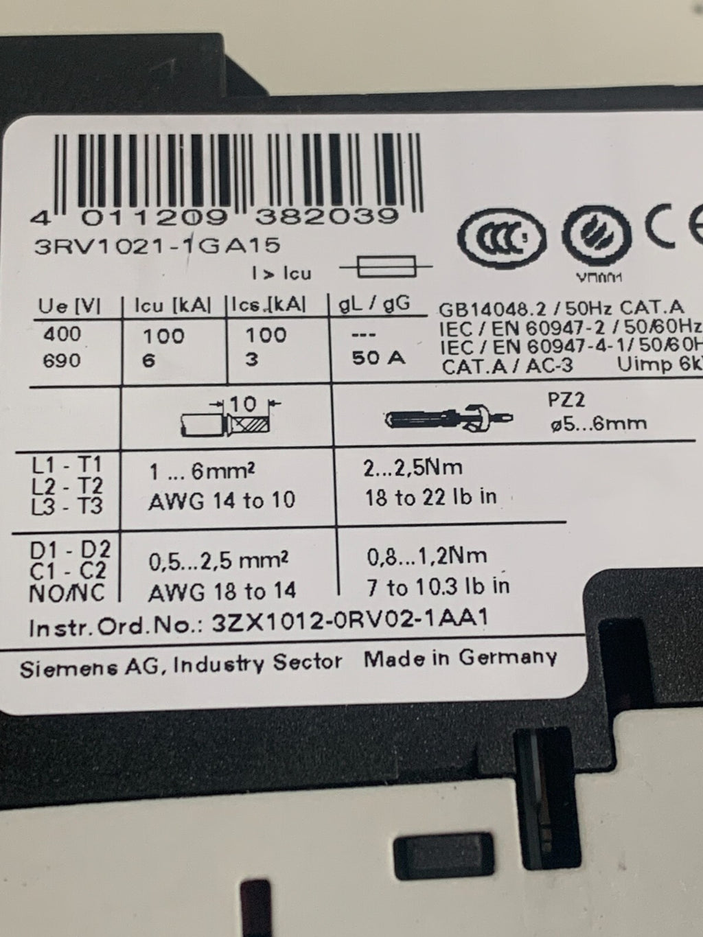 SIEMENS SIRIUS G/110110 3RV1021-1GA15 CIRCUIT BREAKER 3 POLE 6.3A 400V
