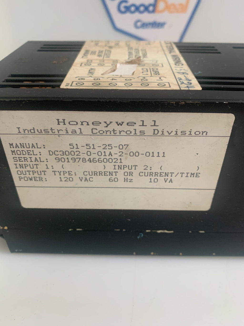 HONEYWELL CONTROLS TEMPERATURE CONTROLLER DC3002-0-01A-2-00-0111