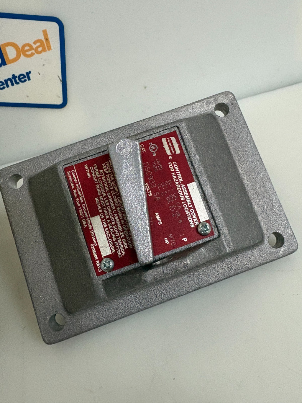 COOPER CROUSE HINDS EXPLOSION PROOF FRONT OPERATION SNAP SWITCH COVER DSD933 SA1