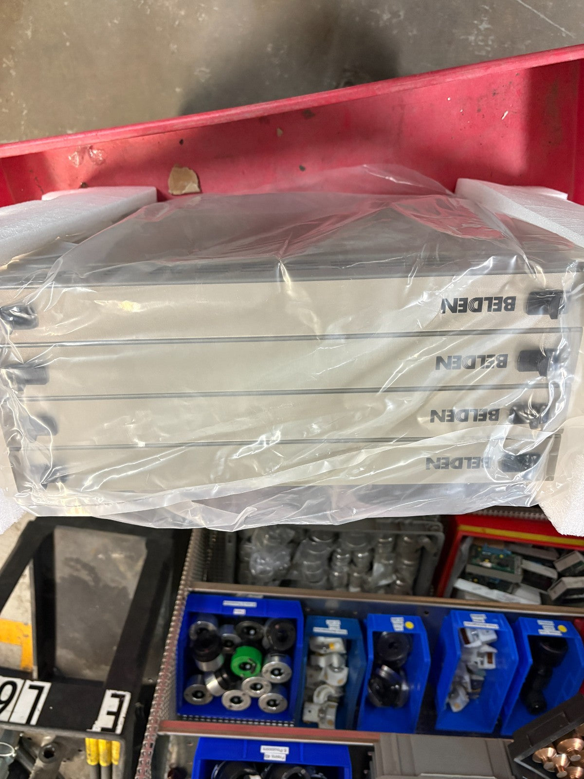 BELDEN ULTRA HD PANEL HOUSING AX1046830