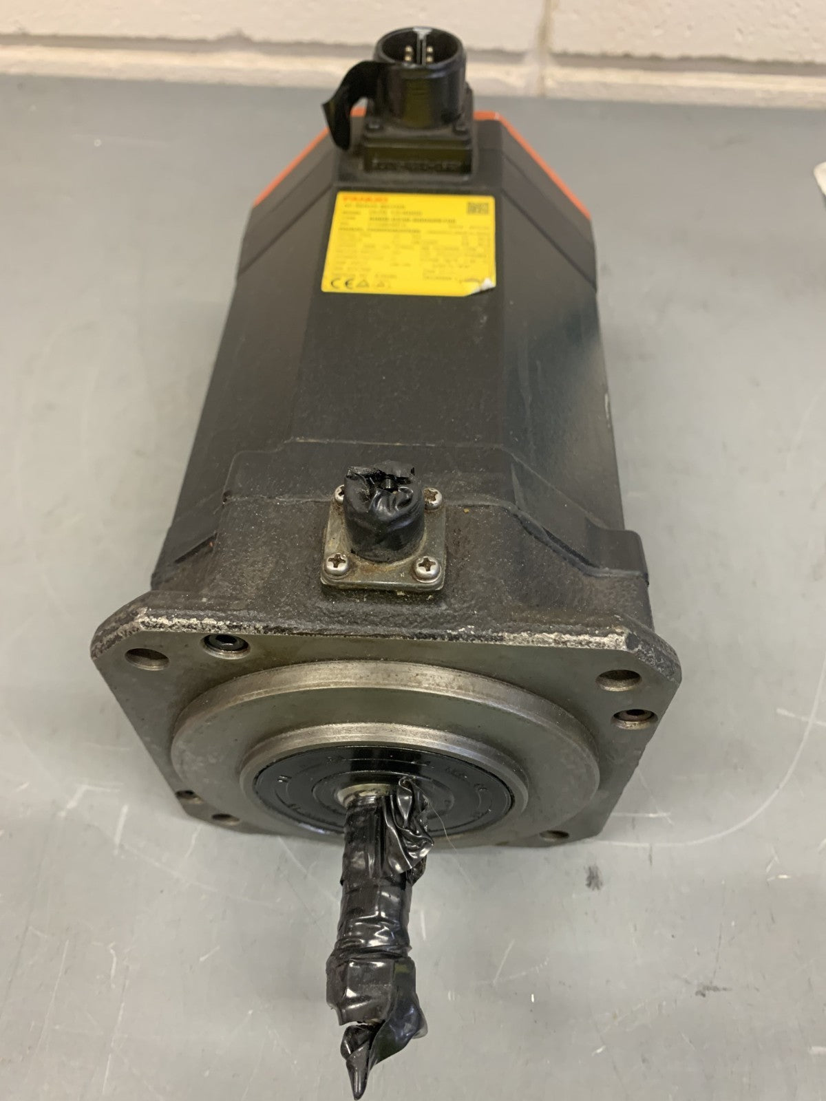 GE FANUC AC SERVO MOTOR AIS 12/4000 A06B-0238-B605#S1000