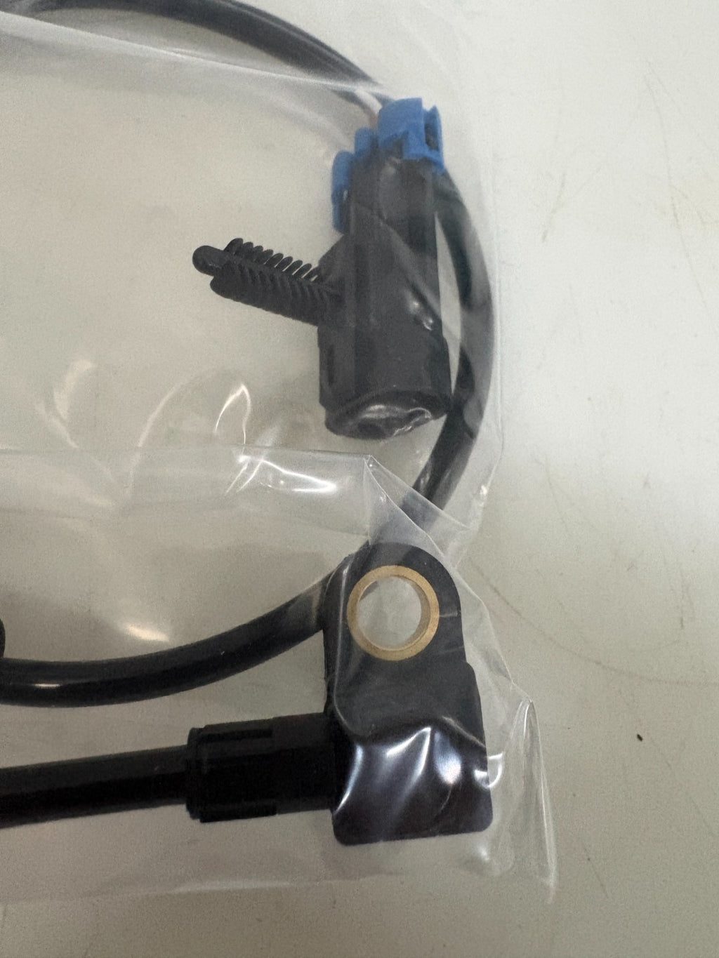 DORMAN ABS SENSOR #695-147 2