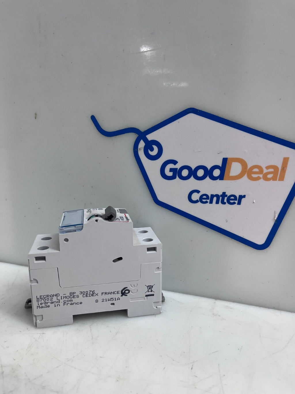 LEGRAND 411504 Circuit Breaker (Lot of 2)