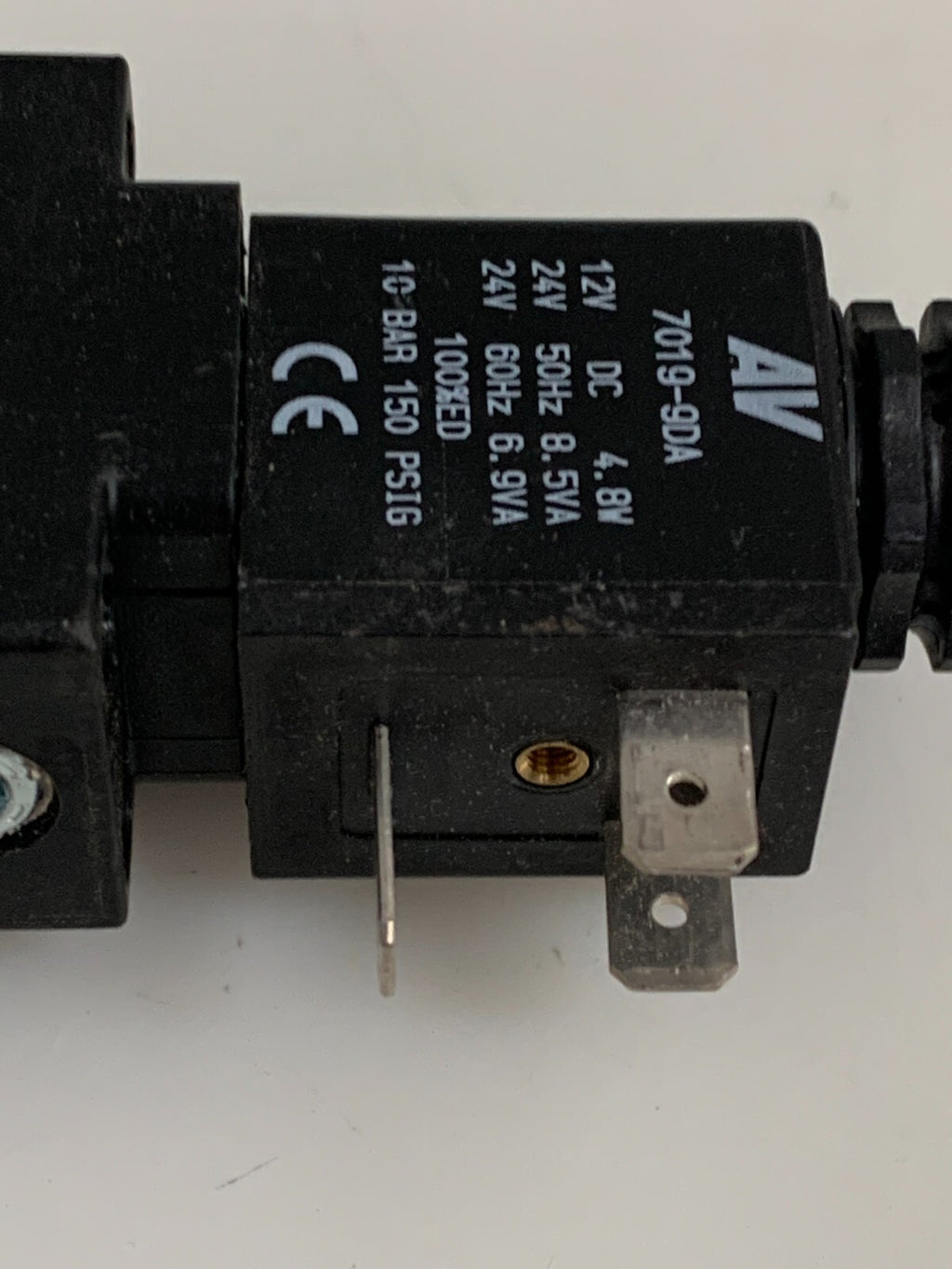 AUTOMATIC VALVE W/SOLENOID L200 4 AAWR-DA W/FITTINGS3