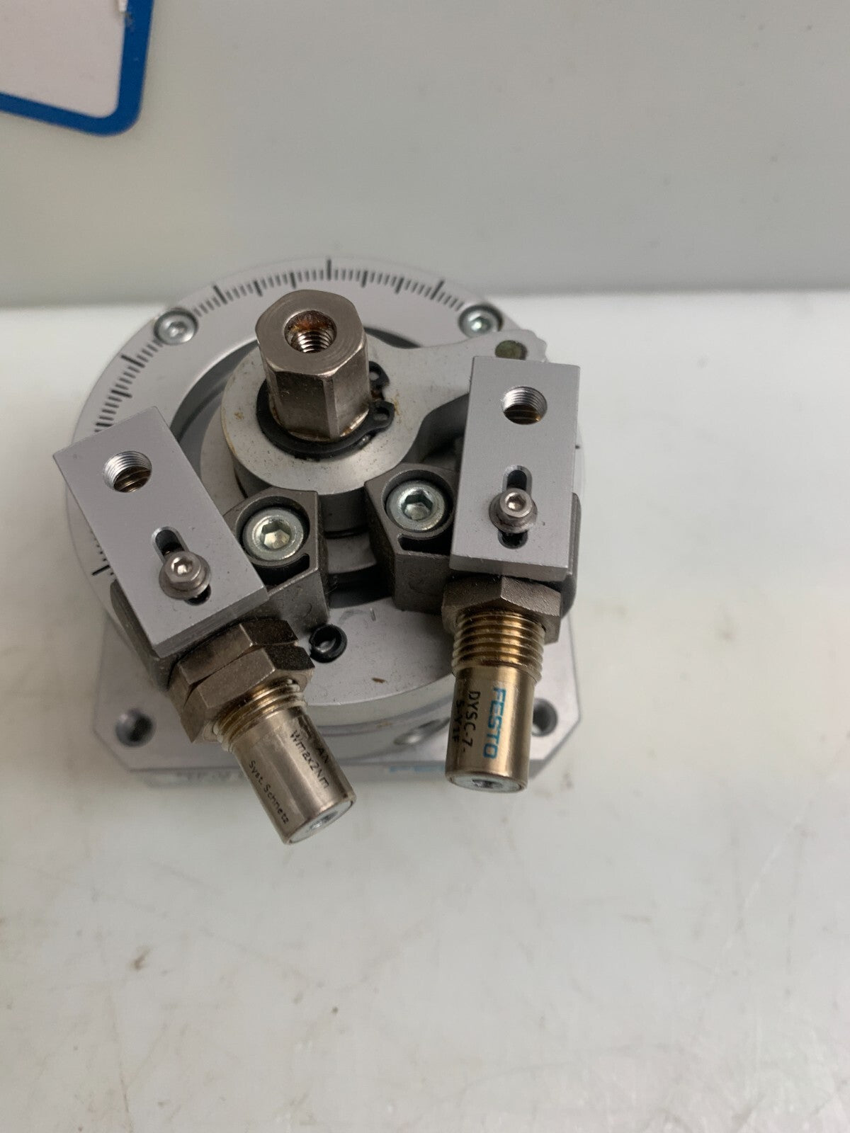 FESTO DSM-16-270-CC-FW-A-B  Semi Rotary Drive  547577