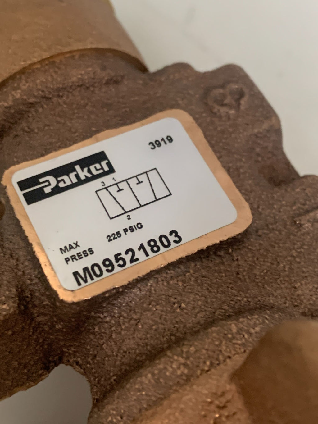 PARKER SCHRADER BELLOWS CAM OPERATED VALVE MO9521803
