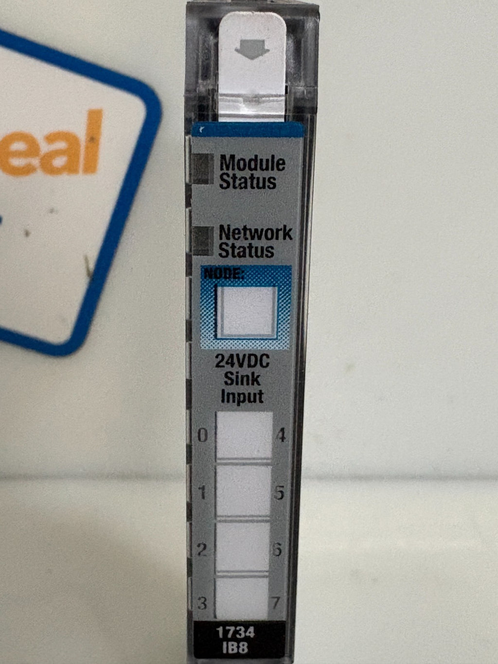 ALLEN BRADLEY CAT 1734-IB8 24V SINK INPUT W/1734-MB BASE AND 1734-RTB