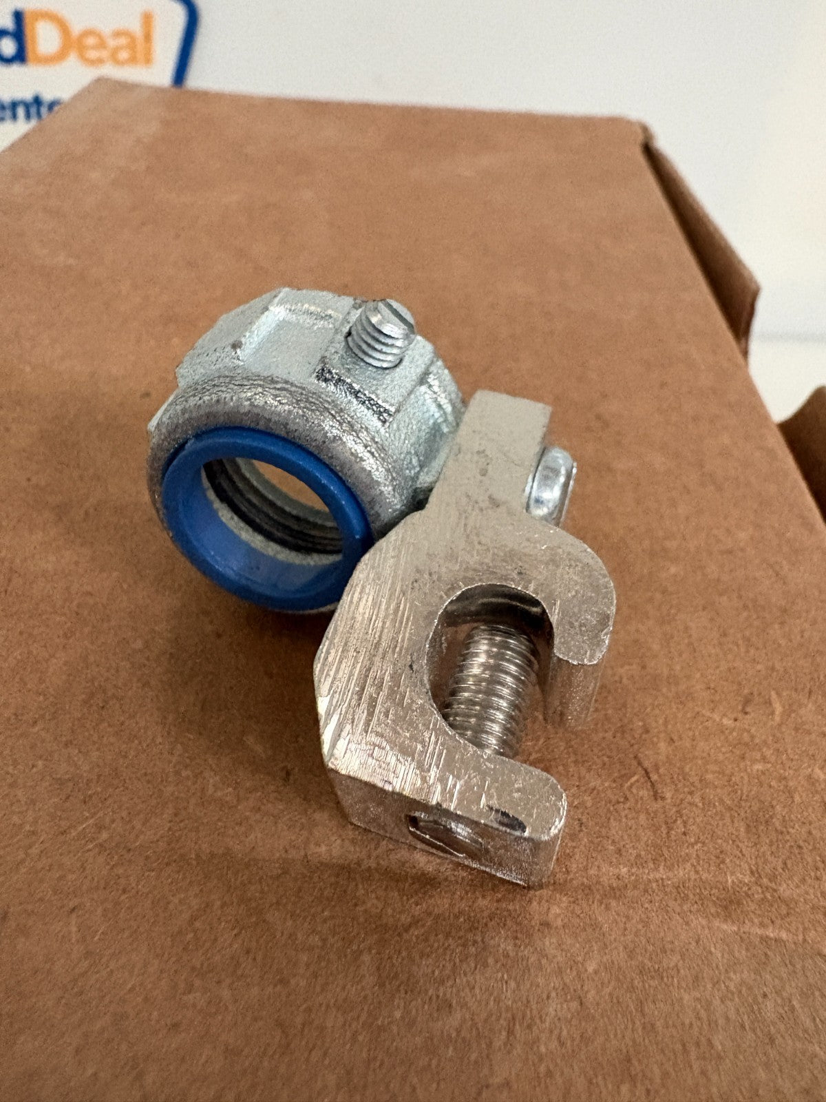 THOMAS & BETTS ABB 3870-TB 1/2" GROUNDING BUSHING 50 PER BOX1