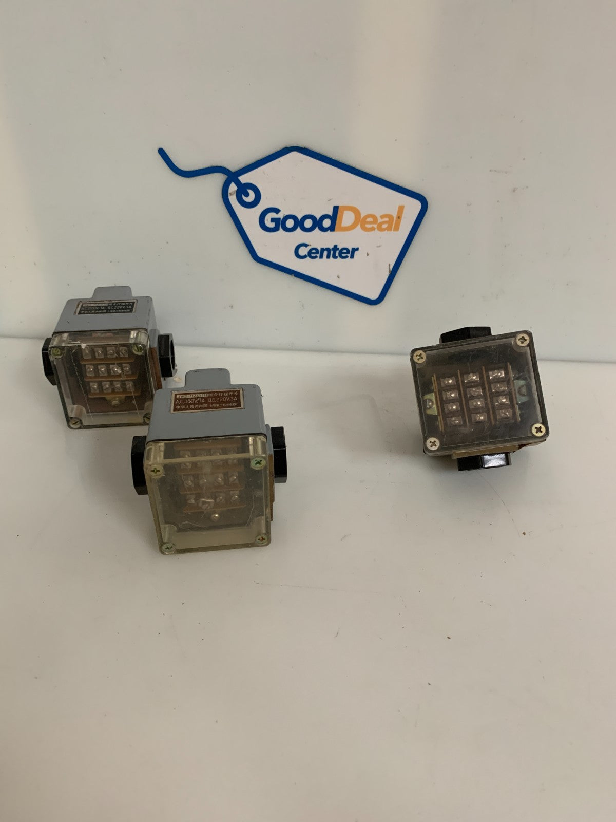 LOT OF 3 JW2-11Z/3TH TRAVEL SWITCH