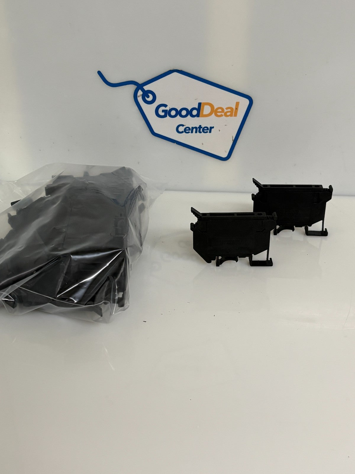 LOT OF 23 PHOENIX CONTACT CONTACTOR UK5-HESI