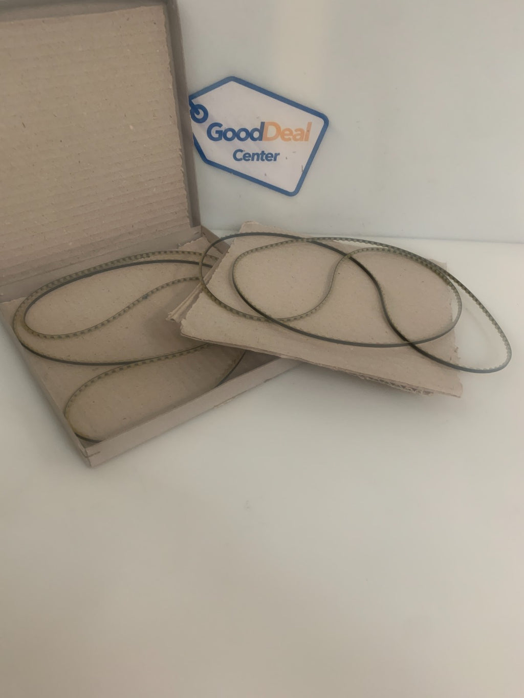 LOT OF 2 SIEMENS SYNCHROFLEX TOOTHED BELT 2.5 #00359917 S01