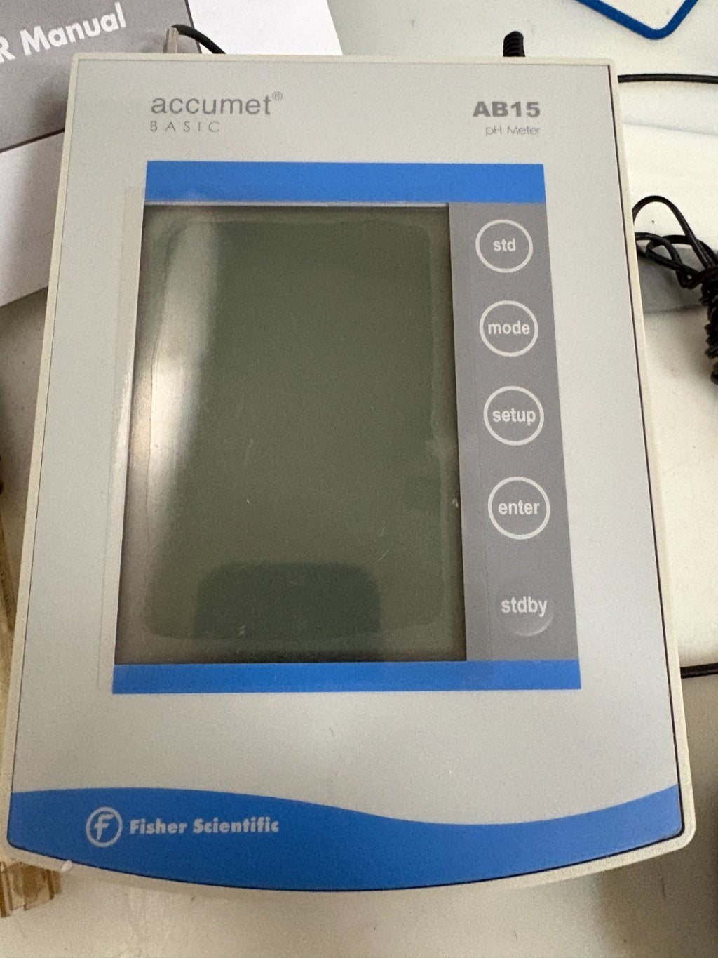 FISHER SCIENTIFIC PH METER ACCUMET BASIC W/PROBE-MANUAL AND POWER SUPPLY AB151