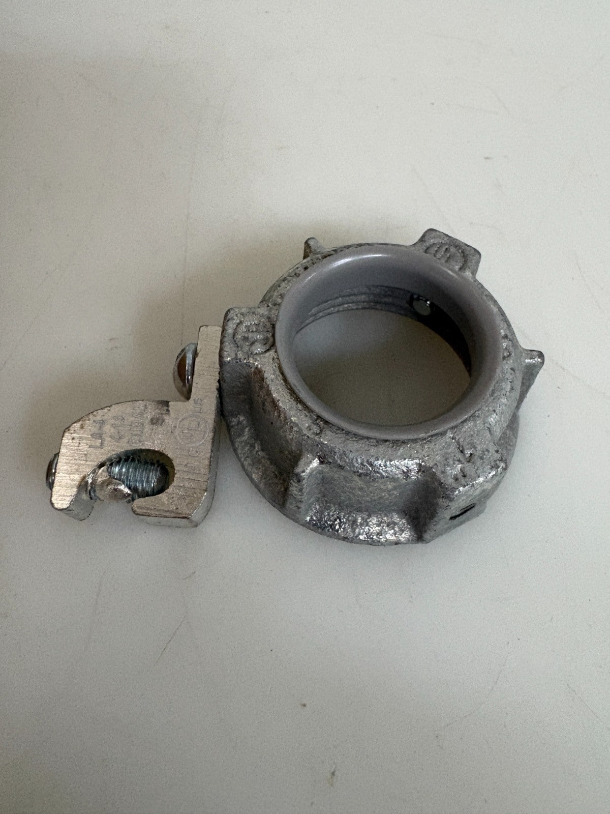EATON CROUSE-HINDS 1" MI GROUND BUSH LAY-IN LUG #GLL3 50 PER BOX1
