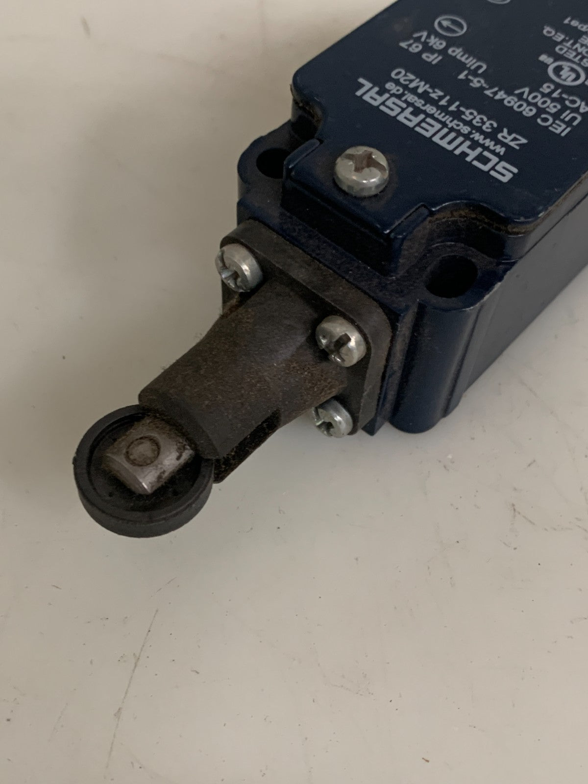 SCHMERSAL LIMIT SWITCH ZR 335-11Z-M202