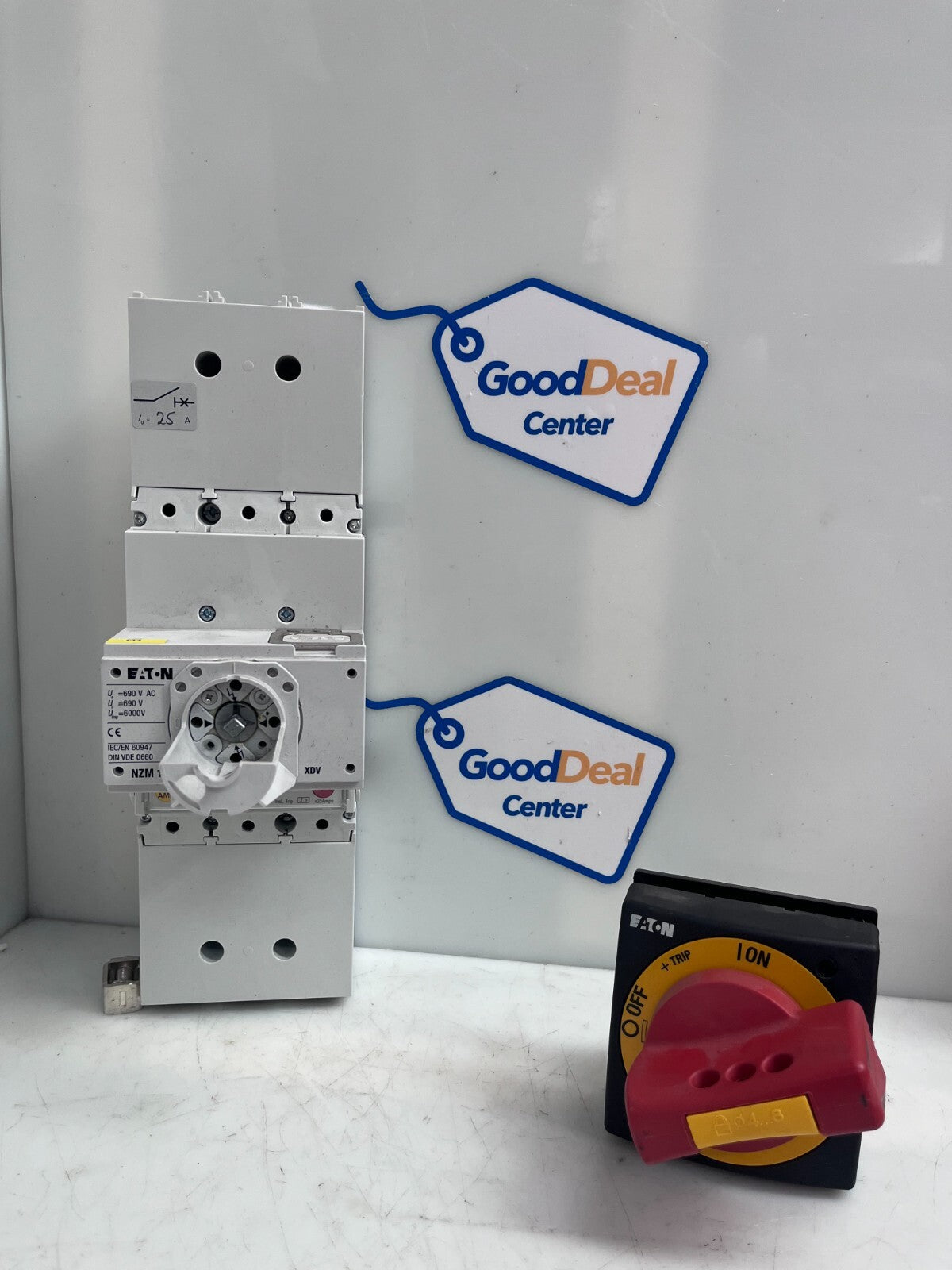 EATON MOELLER NZM1  25 Amp  Circuit Breaker Switch   AF25NA