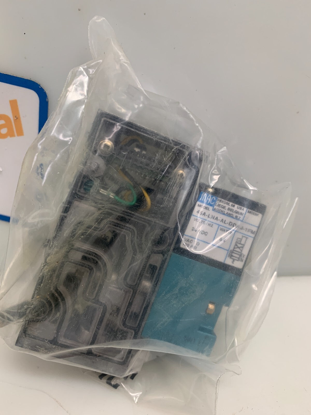 Mac 45A-LNA-AL00-AJ1FM  Solenoid Valve