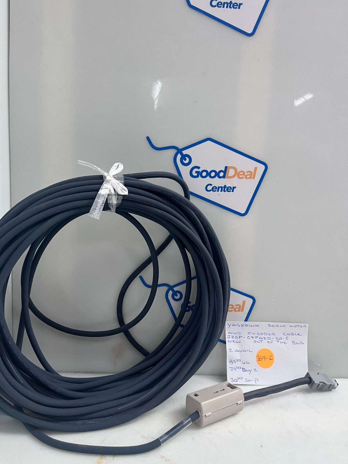 YASKAWA  Servo Motor & Encoder Cable JZSP-C7PA2D-20-E