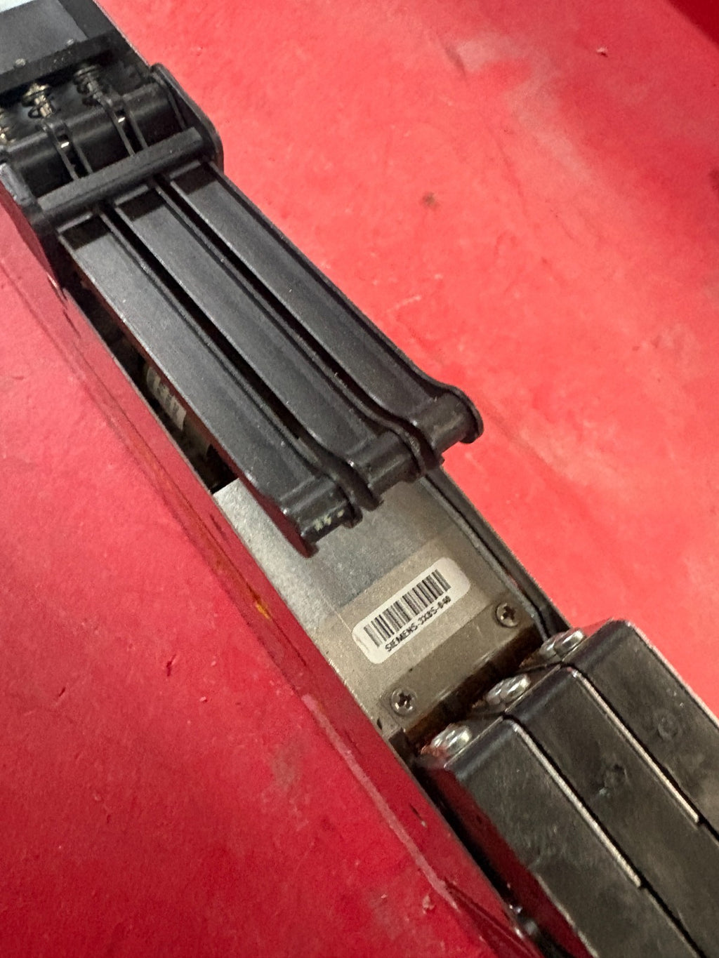 SIEMENS AG A&D EA SIPLACE TRIPLE TRACK SILVER #00141098-072