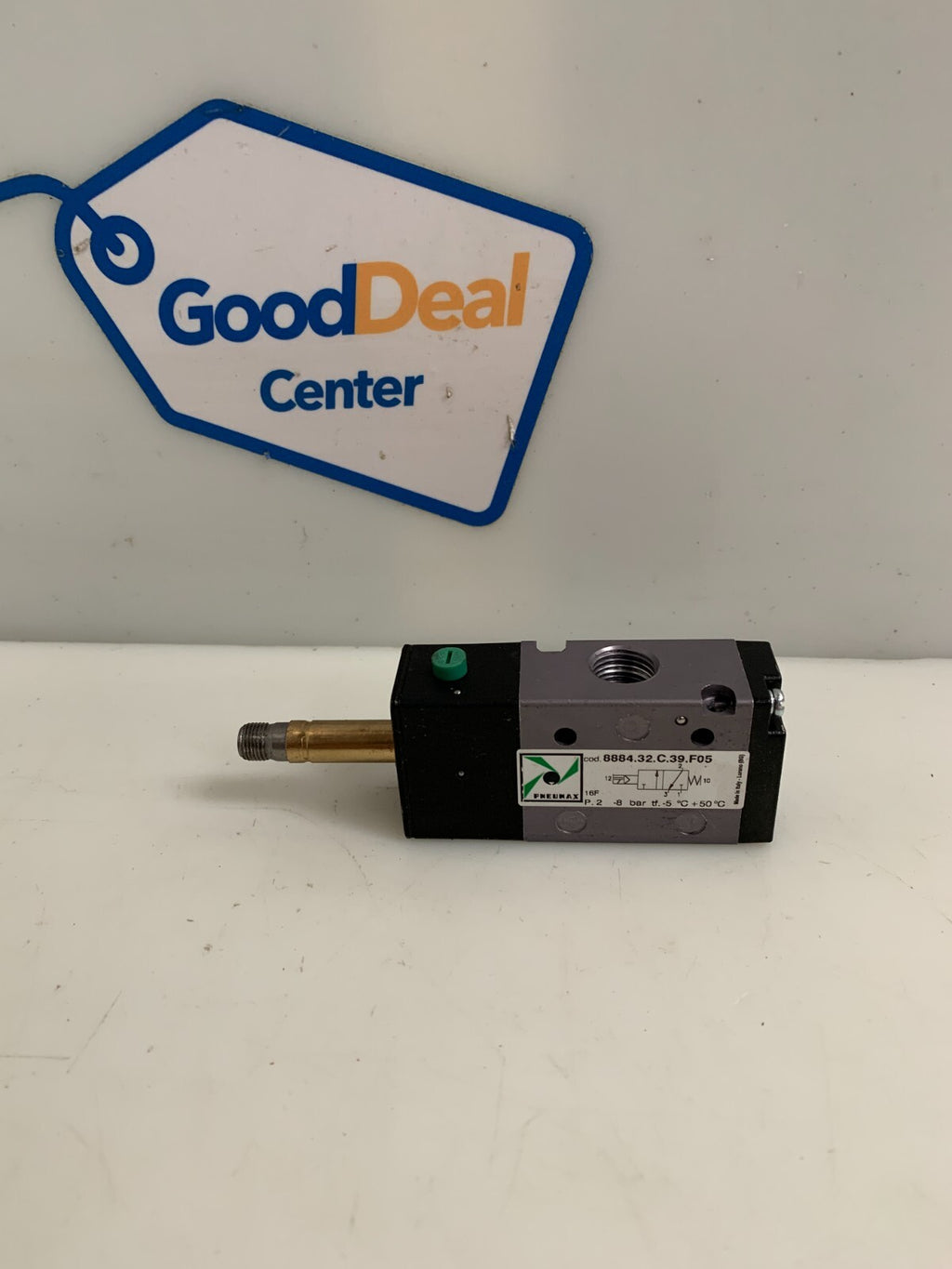 PNEUMAX SOLENOID VALVE 24 VDC 8884.32.C.39.F050