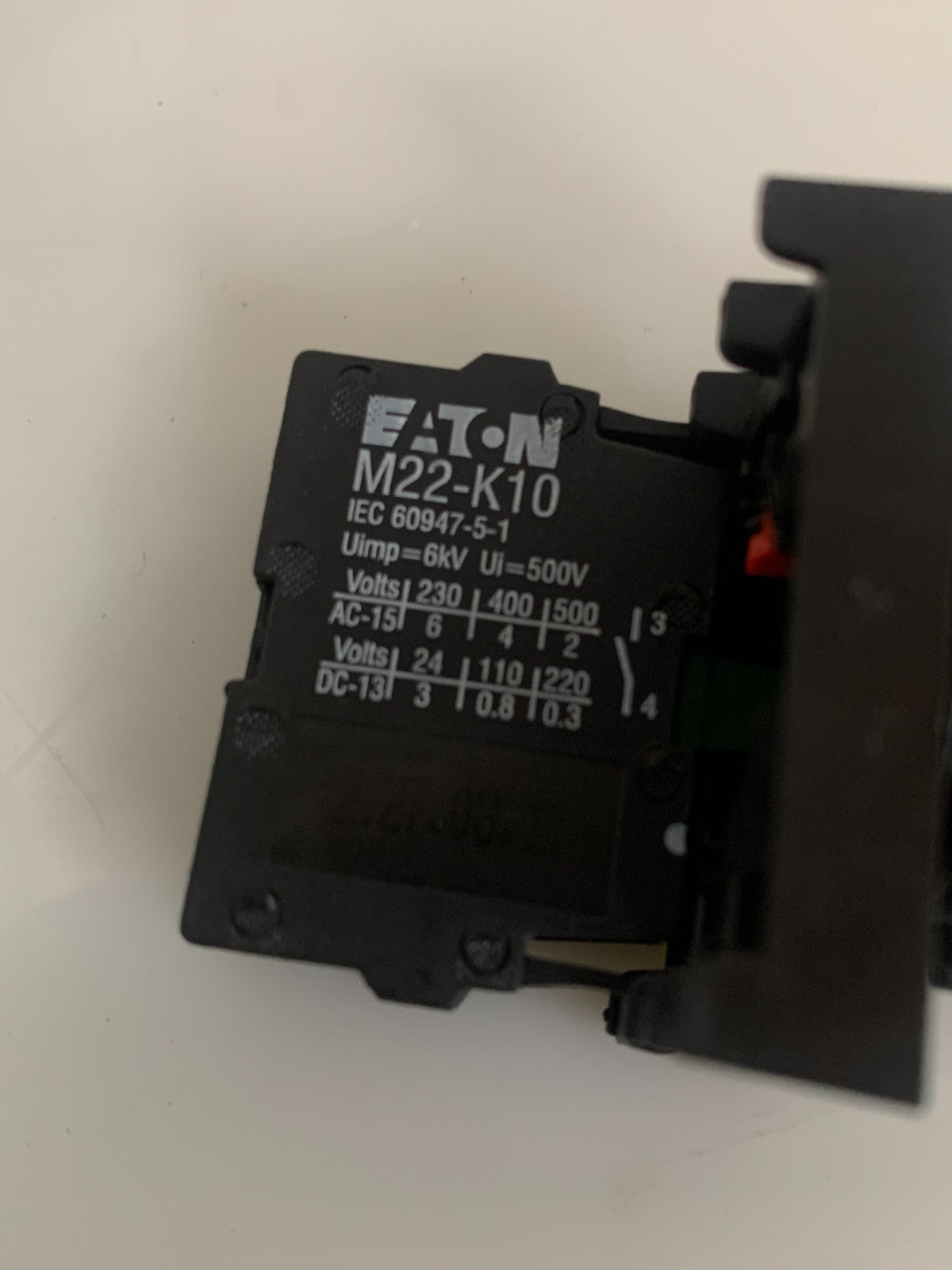 EATON M22-K10 KEY SWITCH