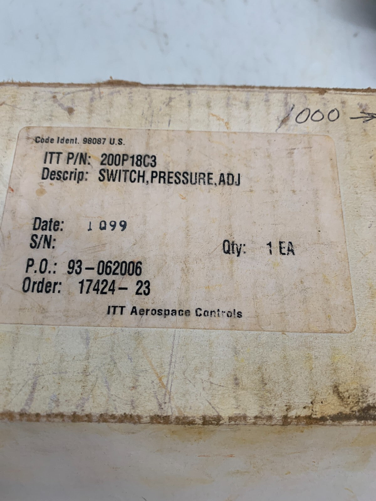 ITT NEO-DYN 200P18C3 ADJUSTABLE PRESSURE SWITCH 1000-10000PSIG 0.5A 125VDC