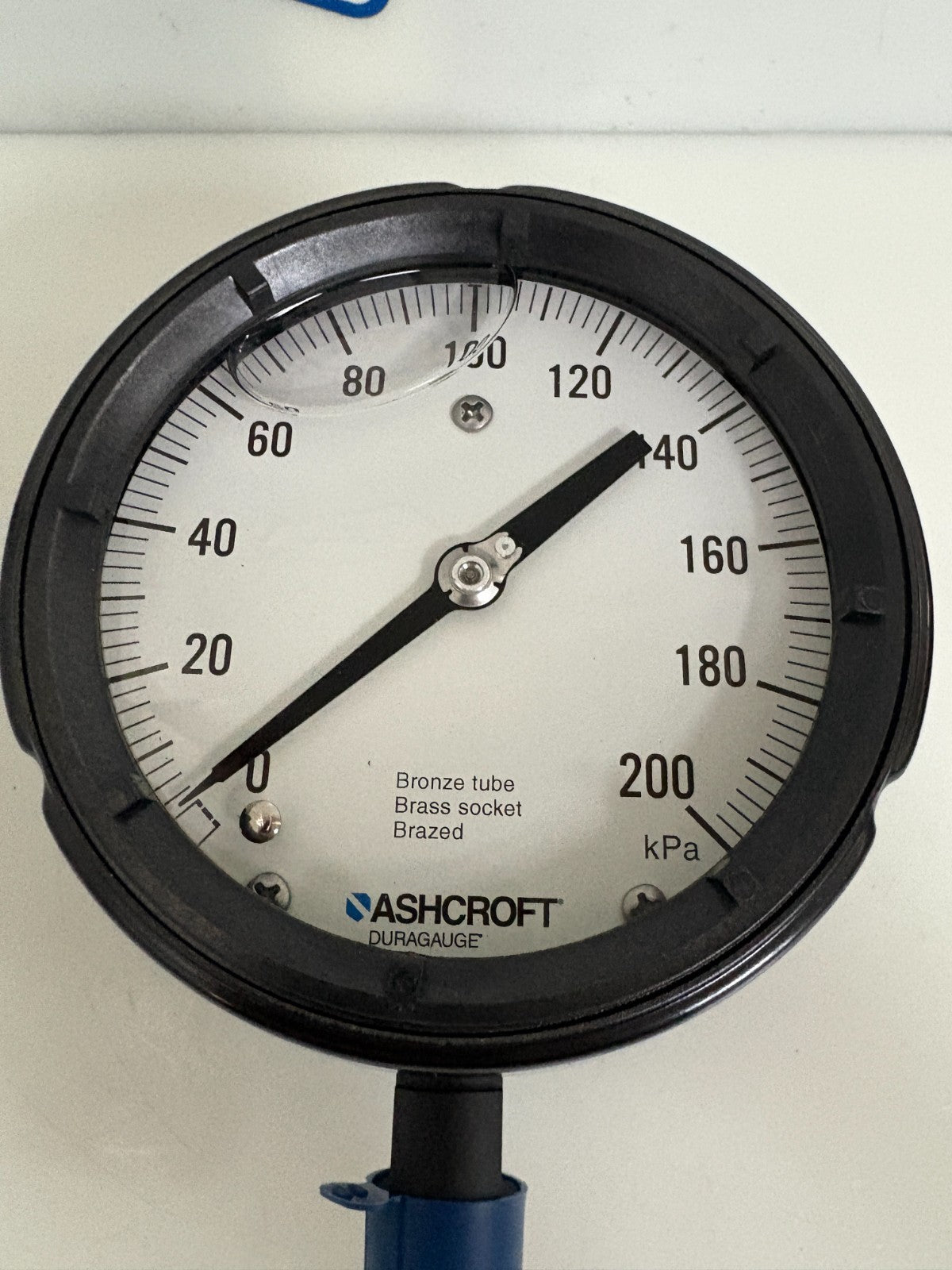 ASHCROFT 0-200 KPA PRESSURE GAUGE 1/2" #1980L