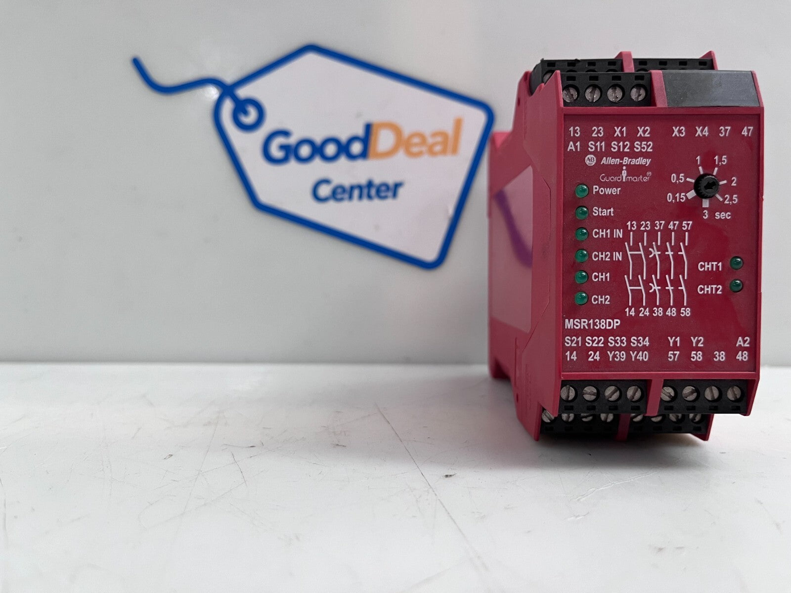 ALLEN-BRADLEY 440R-M23143 Guard Master Safety Relay SER B