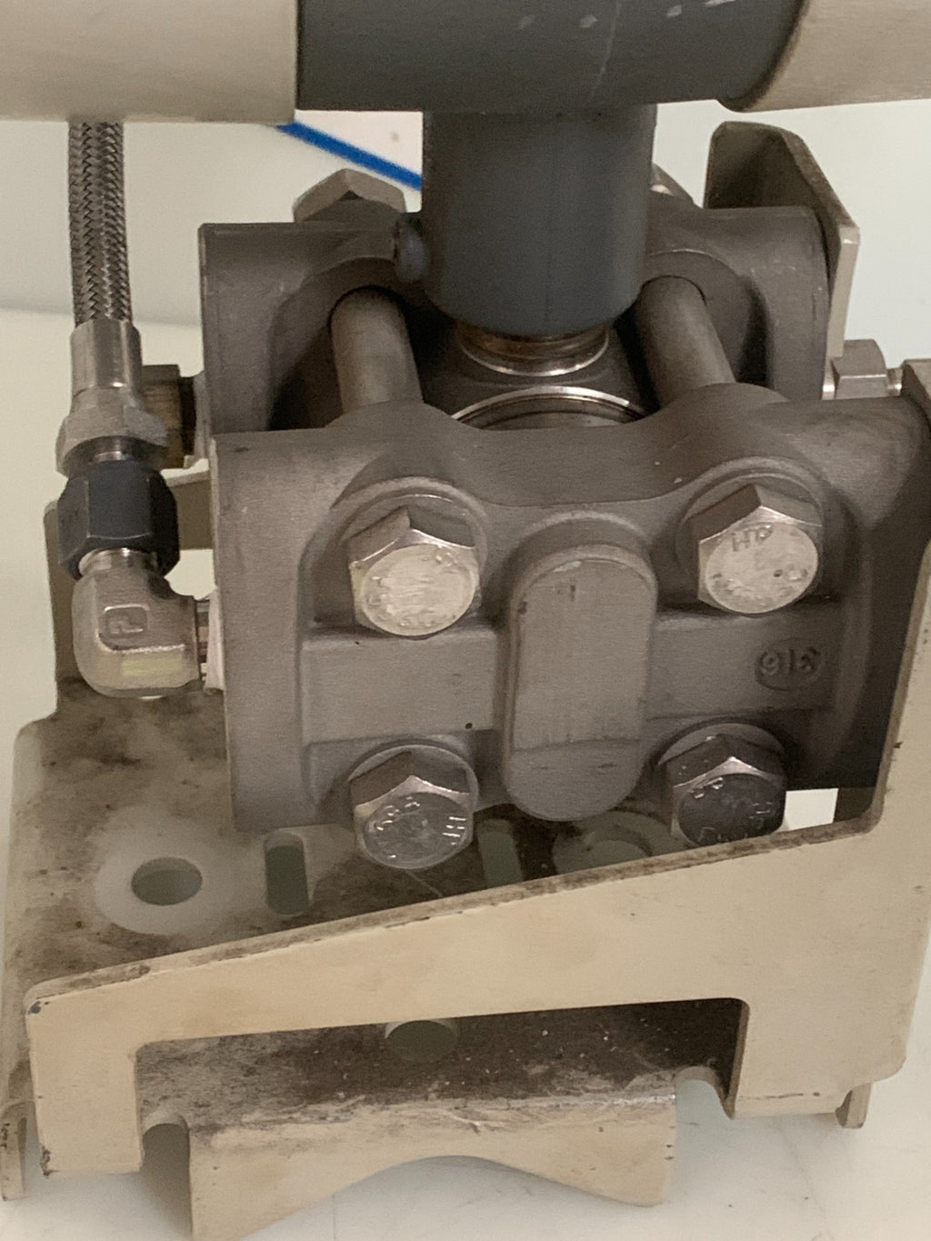 MOORE XTC DIFFERENTIAL PRESSURE TRANSMITTER 340D2AH12BNNNNN