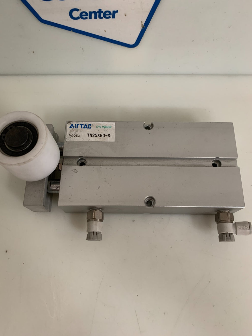 AIRTAC DUAL AXIS ROD CYLINDER TN 25X80-S