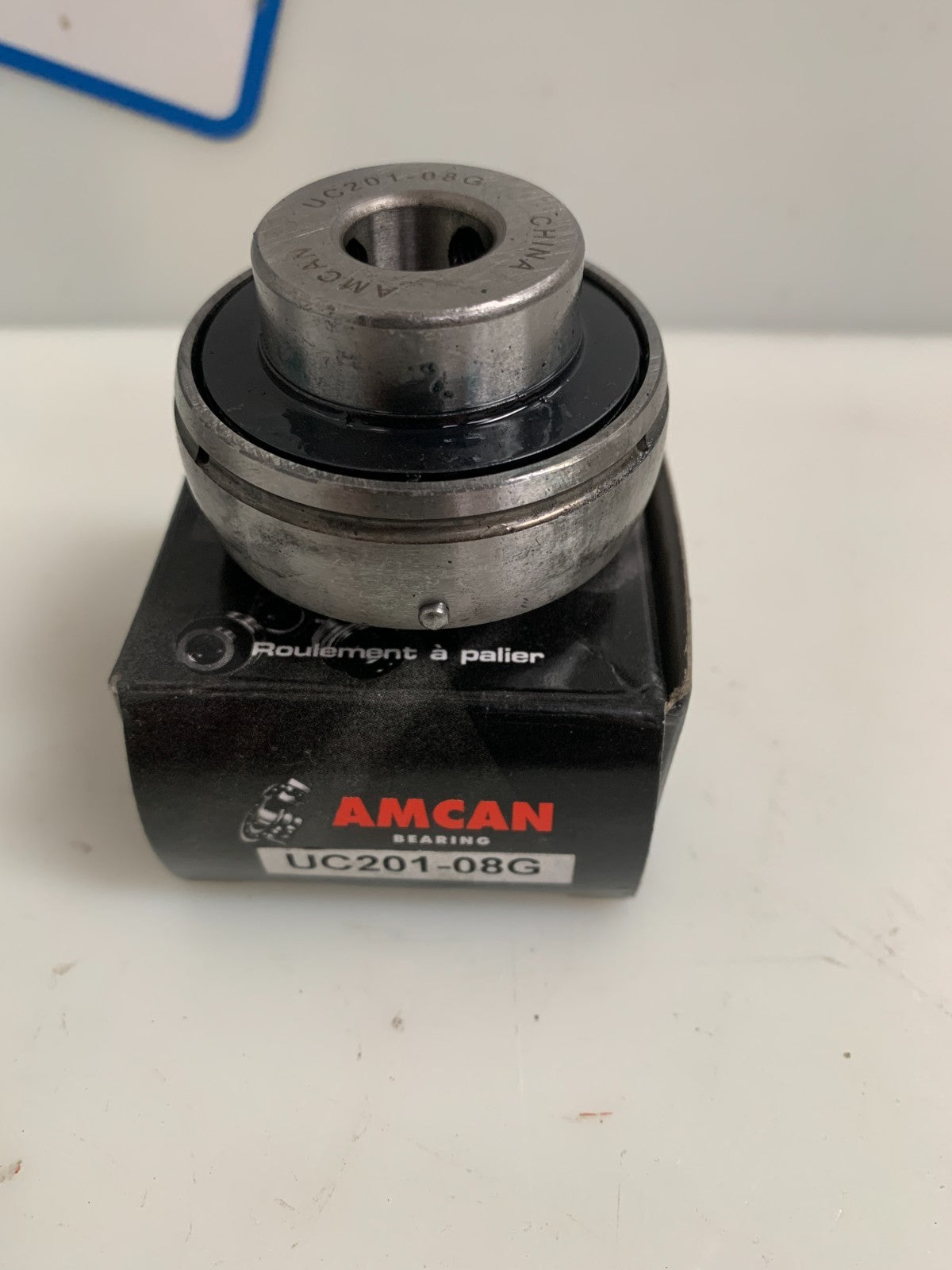 AMCAN   Bearing  UC201-08G   (Lot of 4)