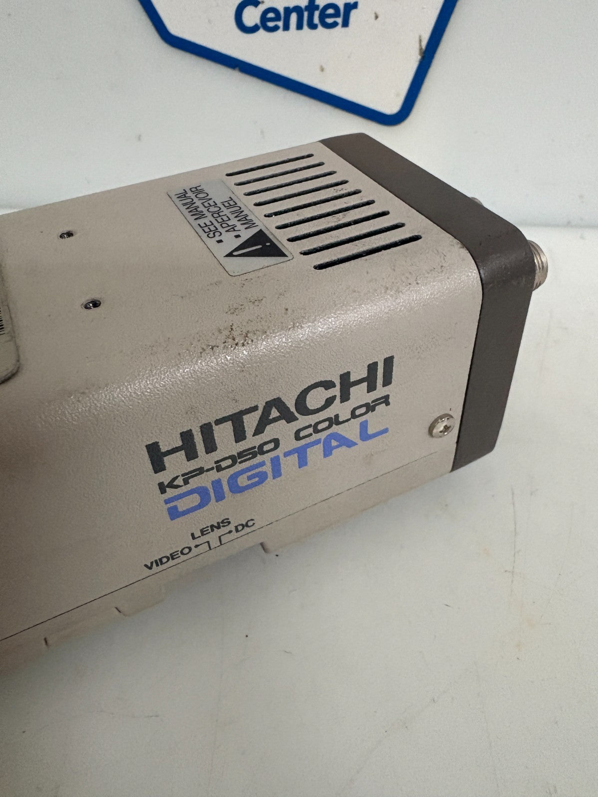 HITACHI DENSHI CCD COLOR CAMERA KP-D50U