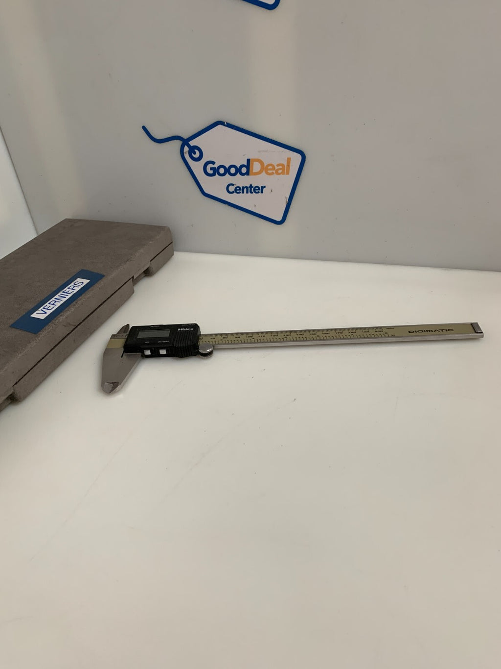 MITUTOYO  8'' Digimatic  CD-8  Vernier Caliper In Case